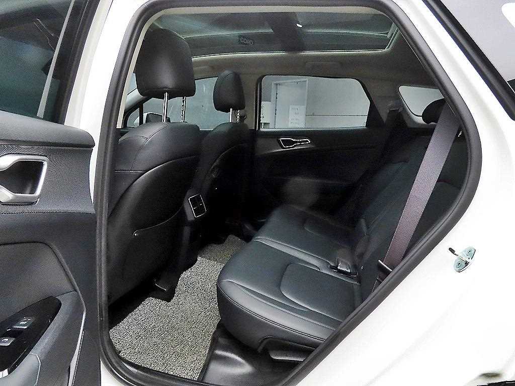 KIA Sportage - Vista 6
