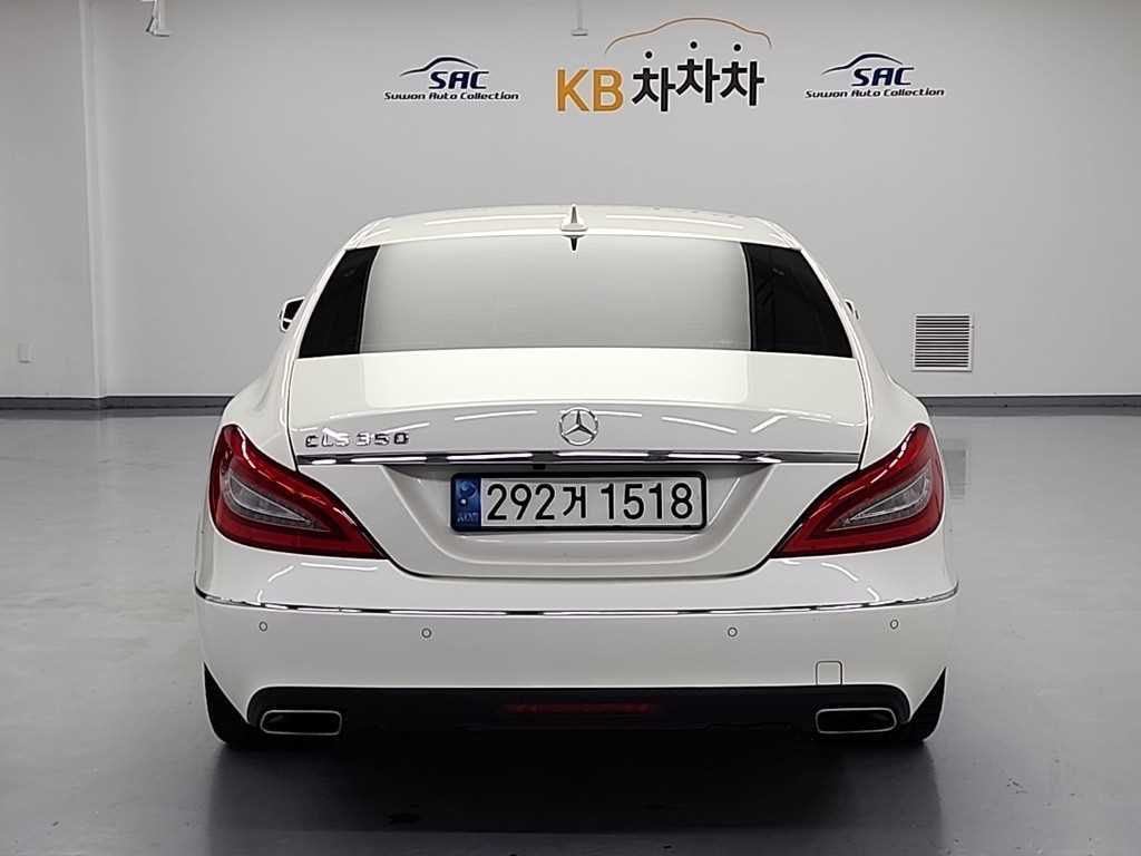 Mercedes Benz CLS Class - Vista 3