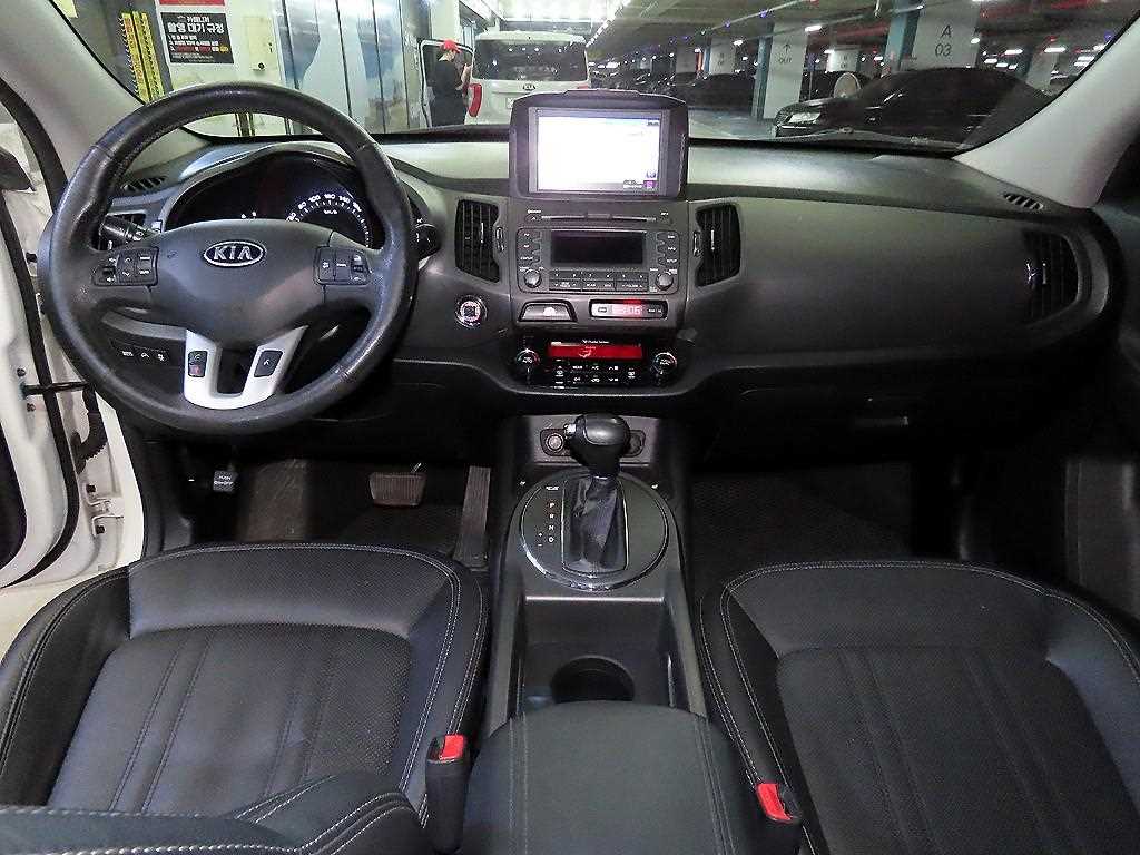 KIA Sportage - Vista 10