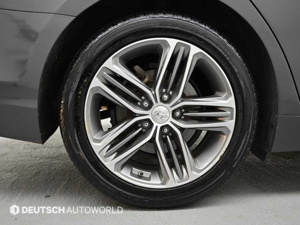 HYUNDAI Grandeur - Vista 6