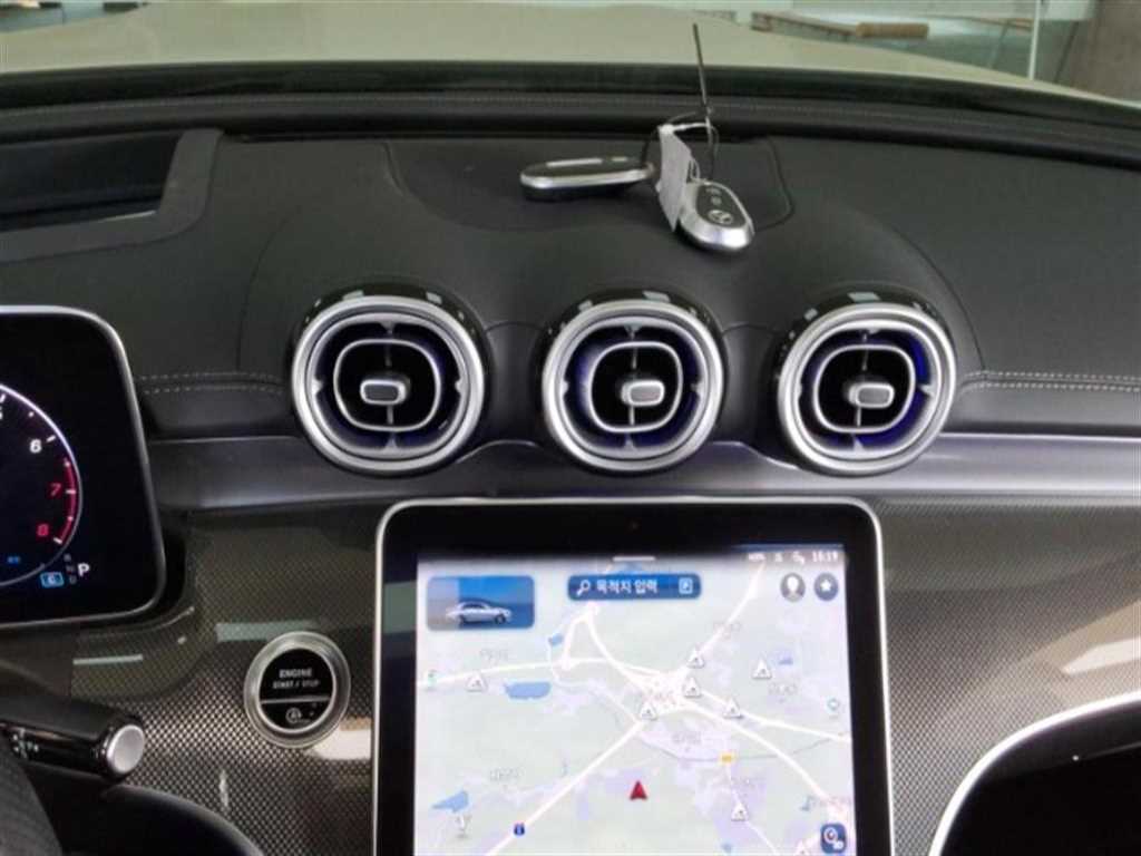 Mercedes Benz C Class - Vista 6
