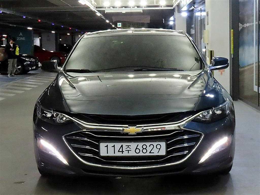 Chevrolet Malibu - Vista 2