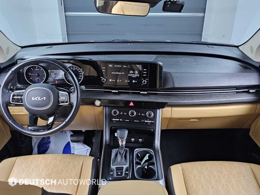 KIA Carnival - Vista 7