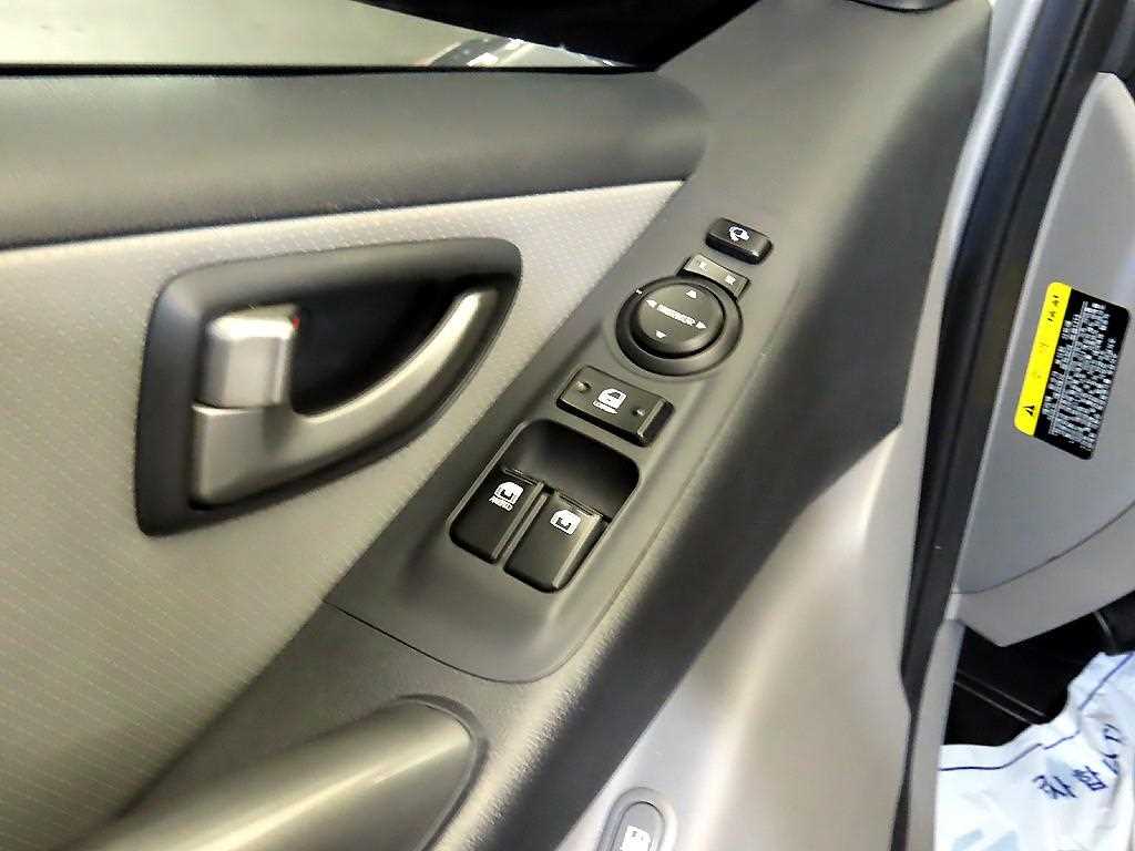 HYUNDAI Starex 2017 Gris - Importación desde Corea - HF Imports Iquique - Foto 17