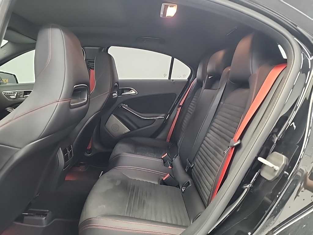 Mercedes Benz A Class - Vista 12