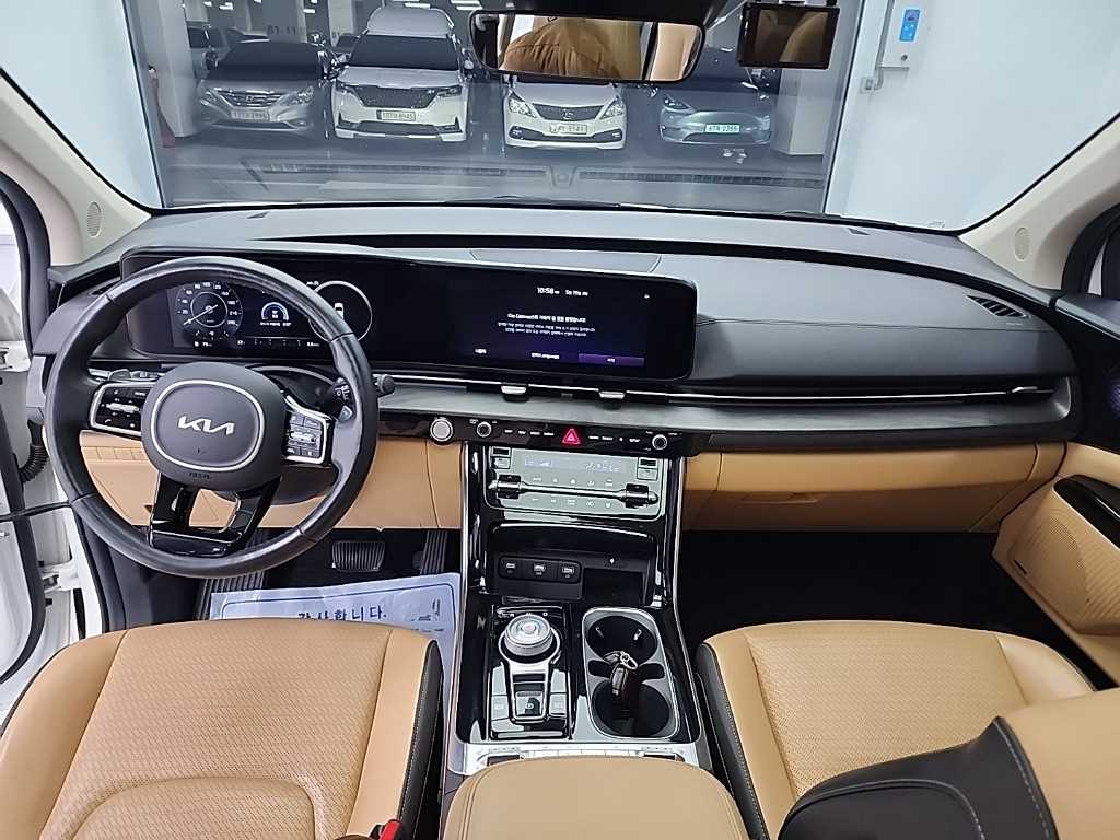 KIA Carnival - Vista 7