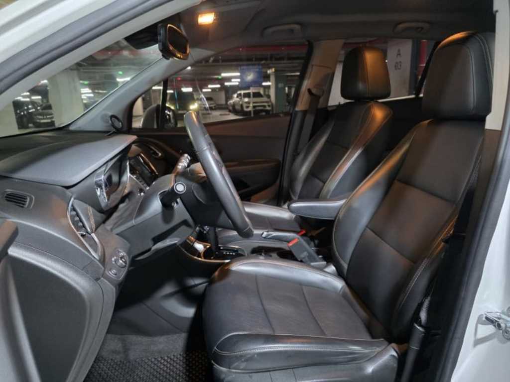Chevrolet Trax - Vista 7