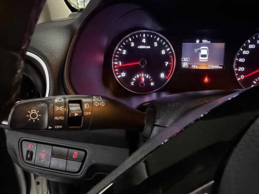 KIA K3 2019 Blanco - Importación desde Corea - HF Imports Iquique - Foto 17