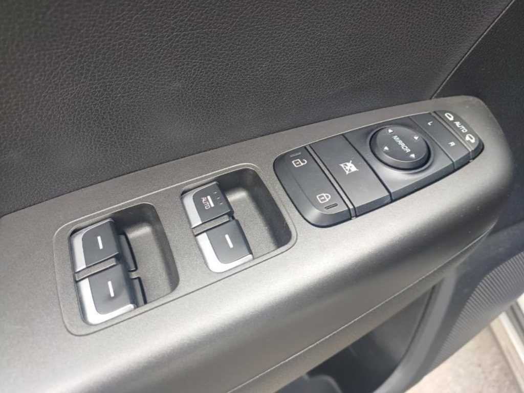 KIA Sportage - Vista 11