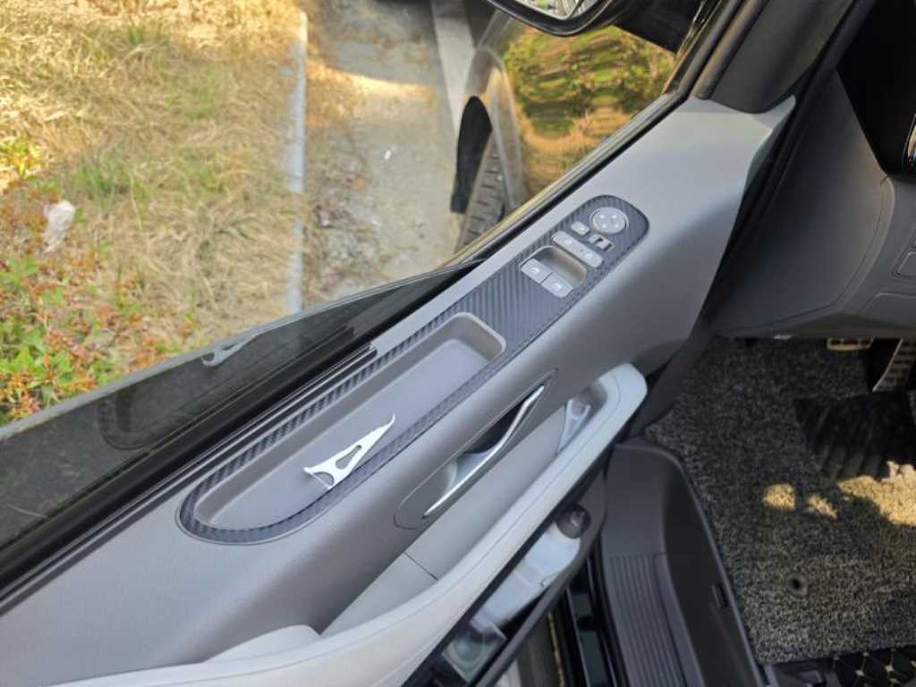 HYUNDAI Staria - Vista 12