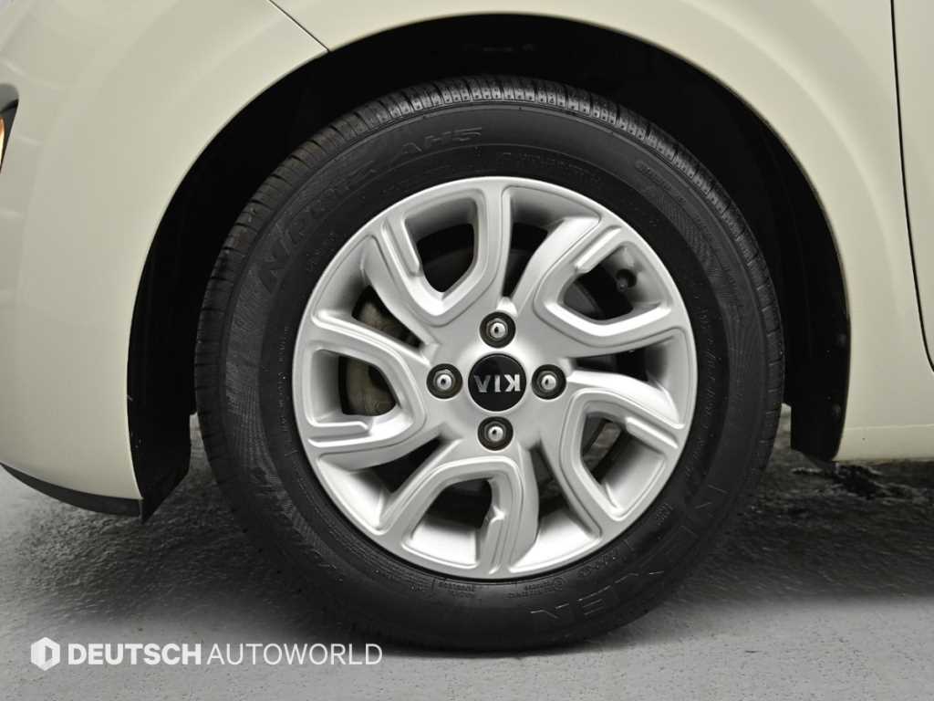 KIA Morning - Vista 5