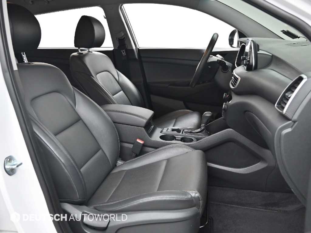 HYUNDAI Tucson - Vista 10