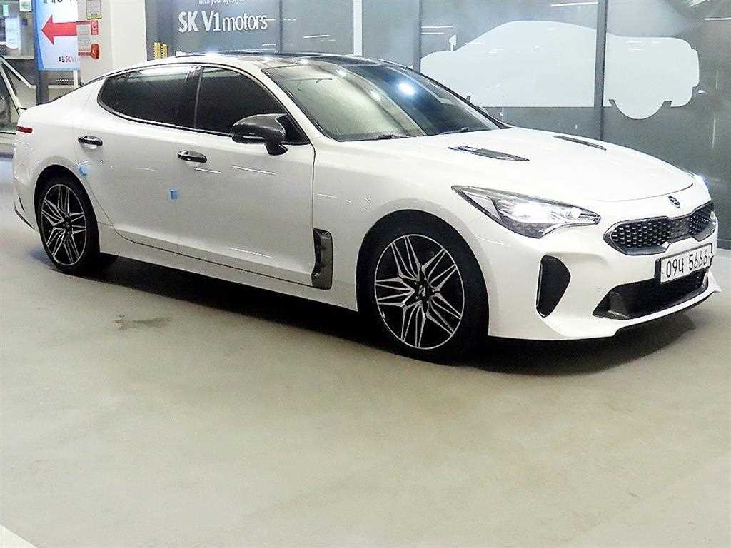 KIA Stinger 2018 Blanco - Importación desde Corea - HF Imports Iquique - Foto 1