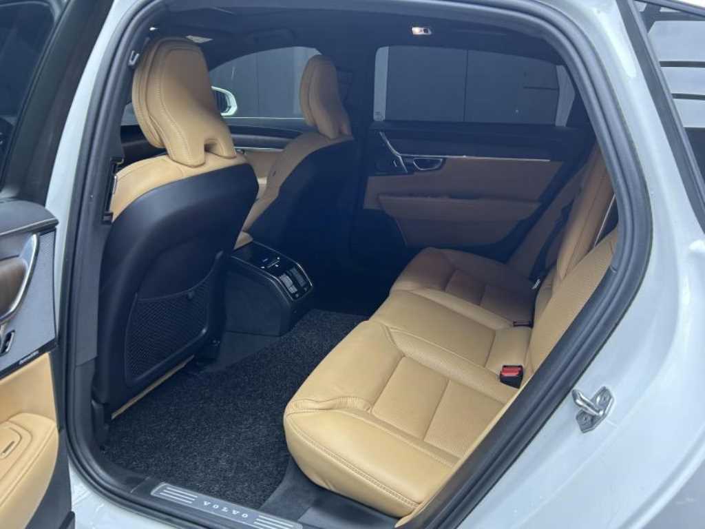 Volvo S90 - Vista 5
