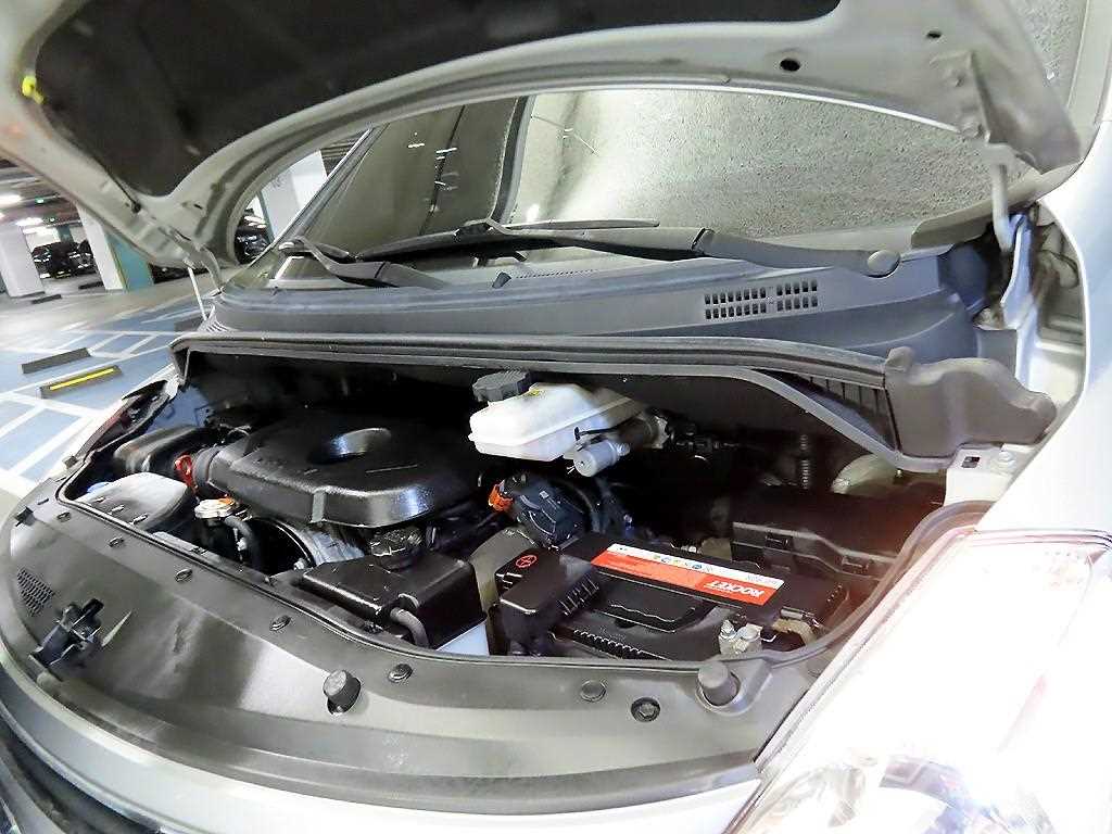 HYUNDAI Starex 2017 Gris - Importación desde Corea - HF Imports Iquique - Foto 19