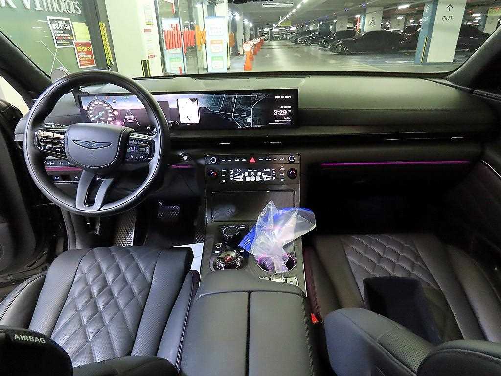 Genesis GV80 - Vista 10
