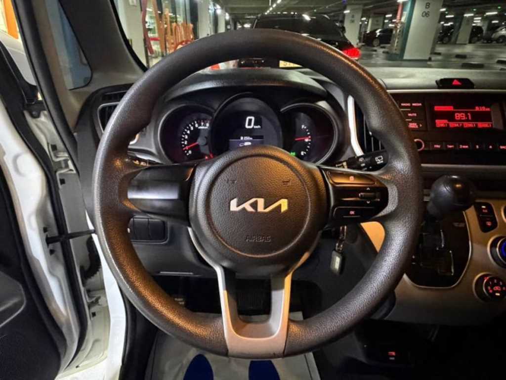 KIA Ray - Vista 8