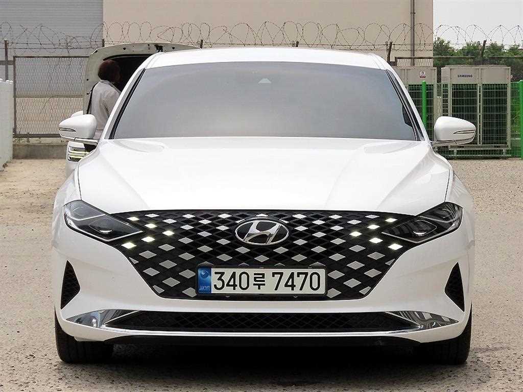 HYUNDAI Grandeur 2020 Blanco - Importación desde Corea - HF Imports Iquique - Foto 1