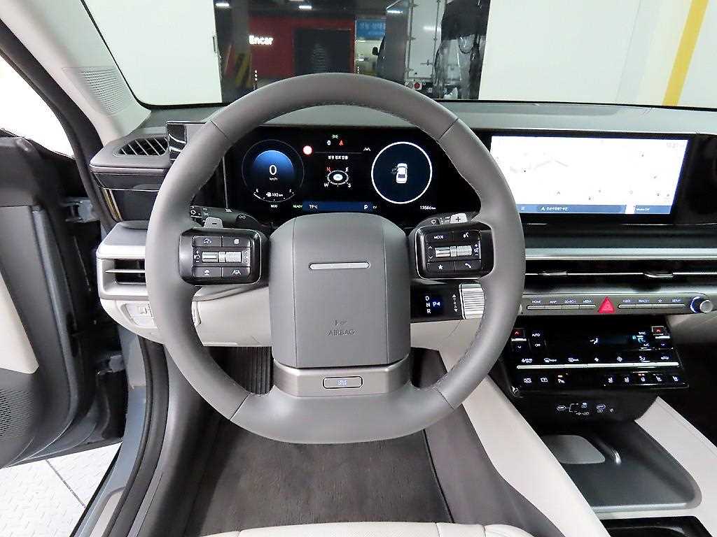 HYUNDAI Grandeur - Vista 9