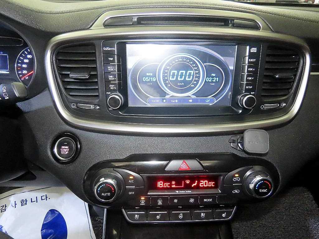 KIA Sorento - Vista 11