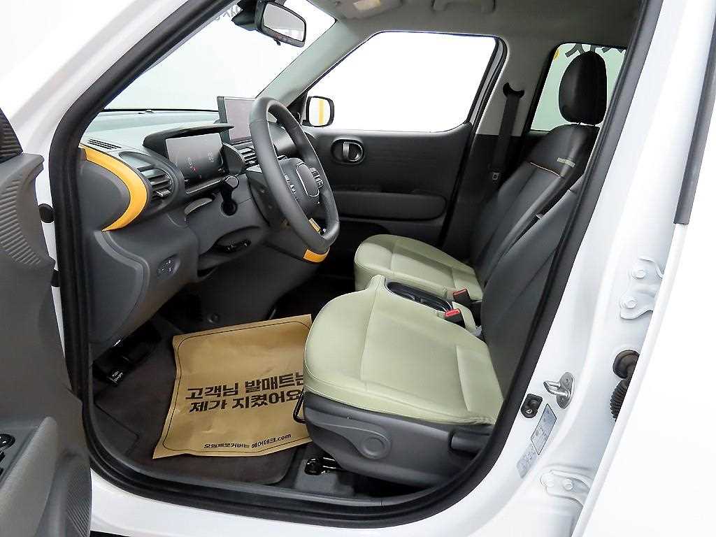 HYUNDAI Casper - Vista 5