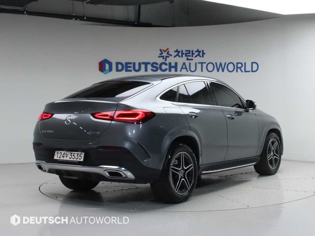 Mercedes Benz GLE Class - Vista 2