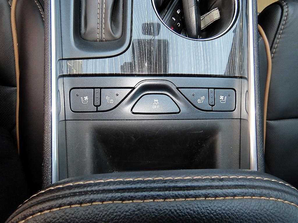 Chevrolet Impala 2016 Negro - Importación desde Corea - HF Imports Iquique - Foto 13