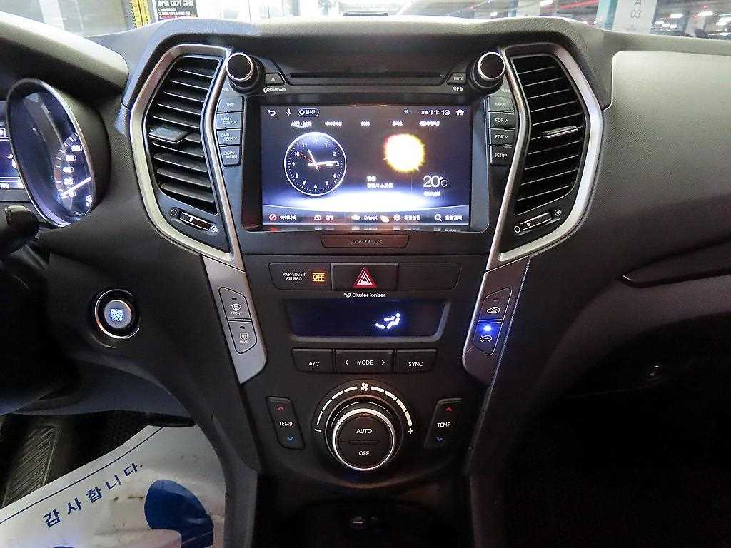 HYUNDAI Santa Fe - Vista 11