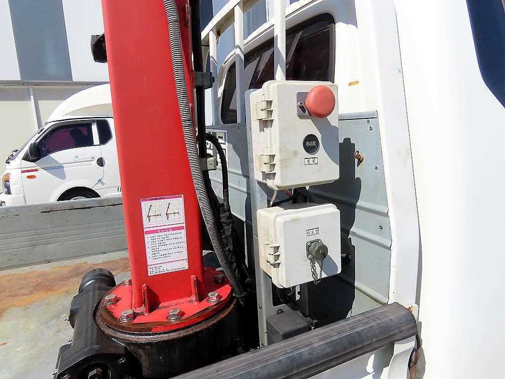 Small Truck Complaint (crane) - Vista 7