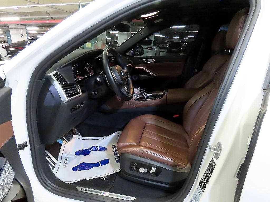 BMW X6 - Vista 6