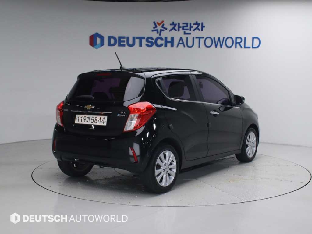 Chevrolet Spark - Vista 2