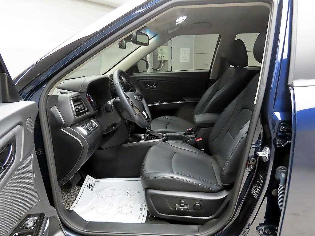 Ssangyong Tivoli - Vista 5