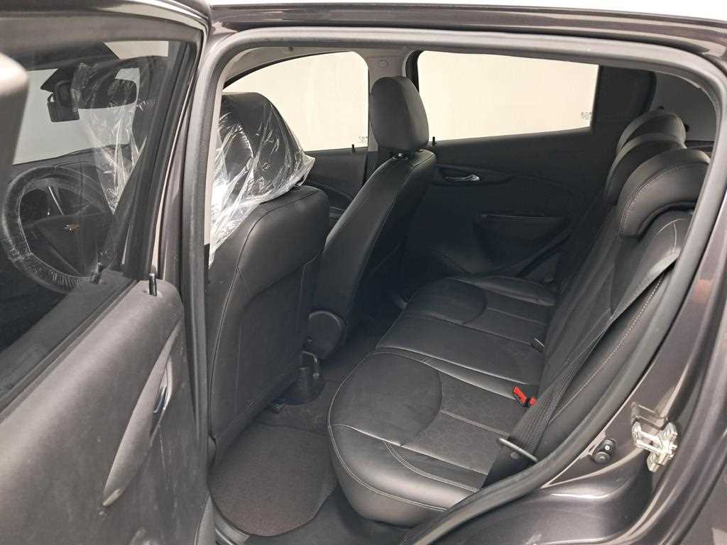 Chevrolet Spark - Vista 12