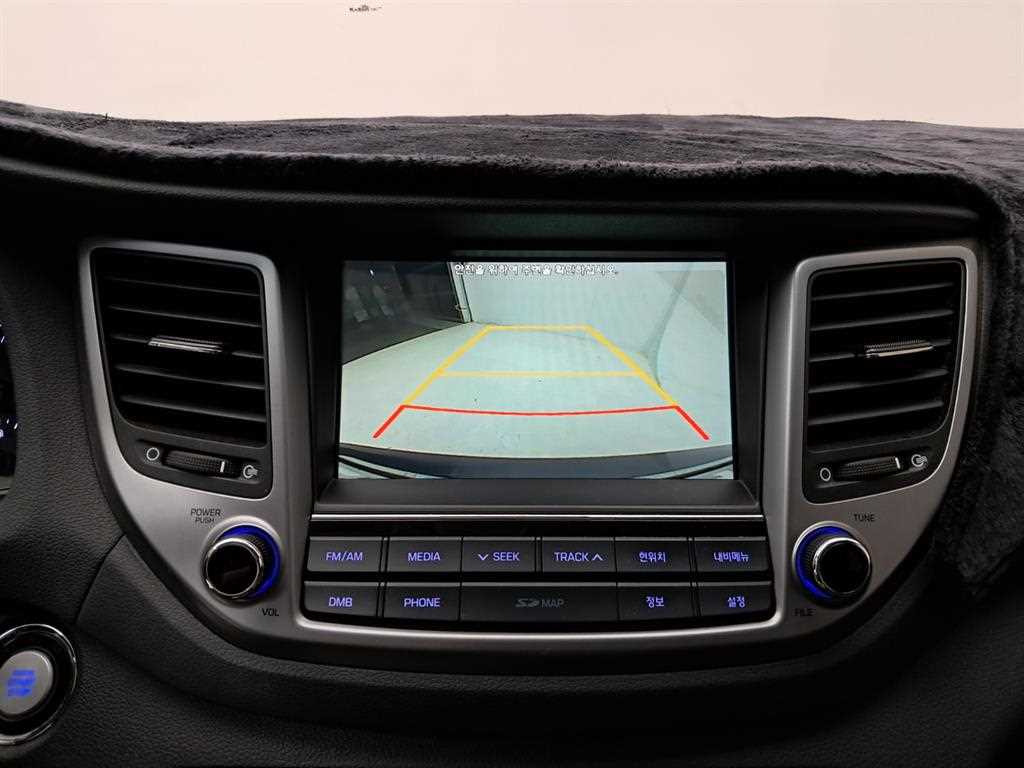 HYUNDAI Tucson - Vista 10