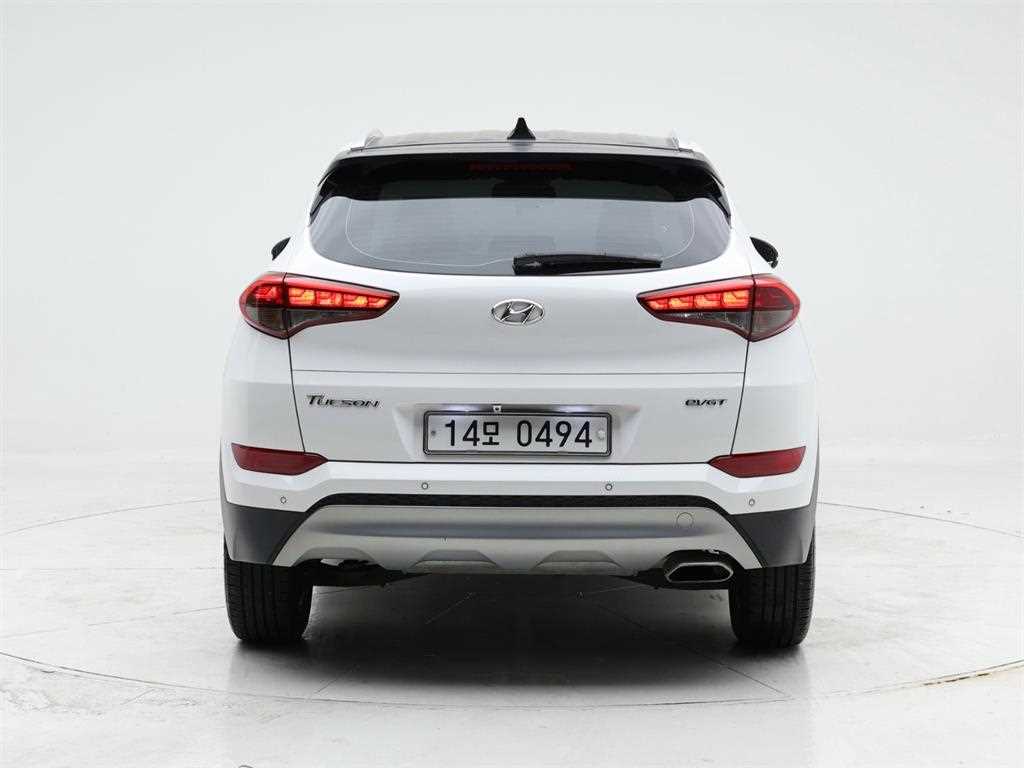 HYUNDAI Tucson - Vista 5
