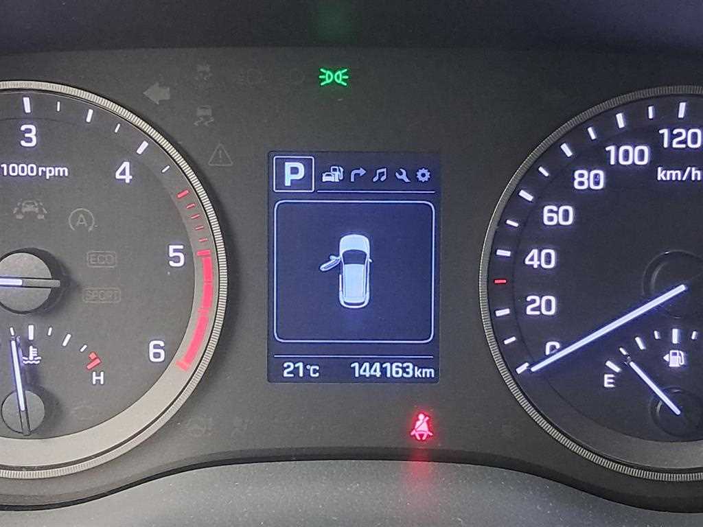 HYUNDAI Tucson - Vista 8