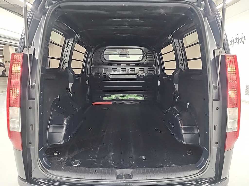 HYUNDAI Staria 2023 Azul - Importación desde Corea - HF Imports Iquique - Foto 17
