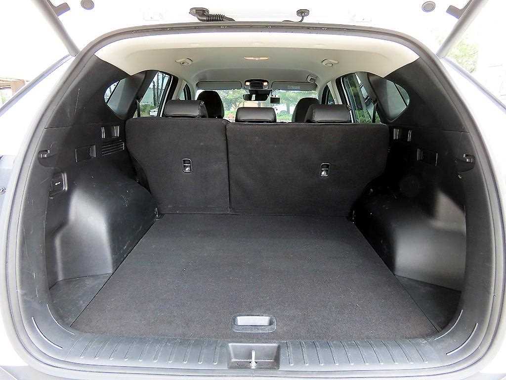 HYUNDAI Tucson 2021 Blanco - Importación desde Corea - HF Imports Iquique - Foto 17