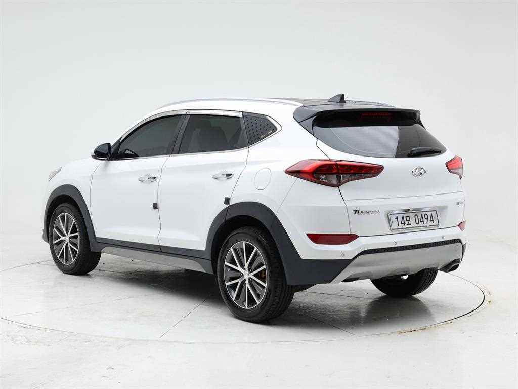 HYUNDAI Tucson - Vista 4
