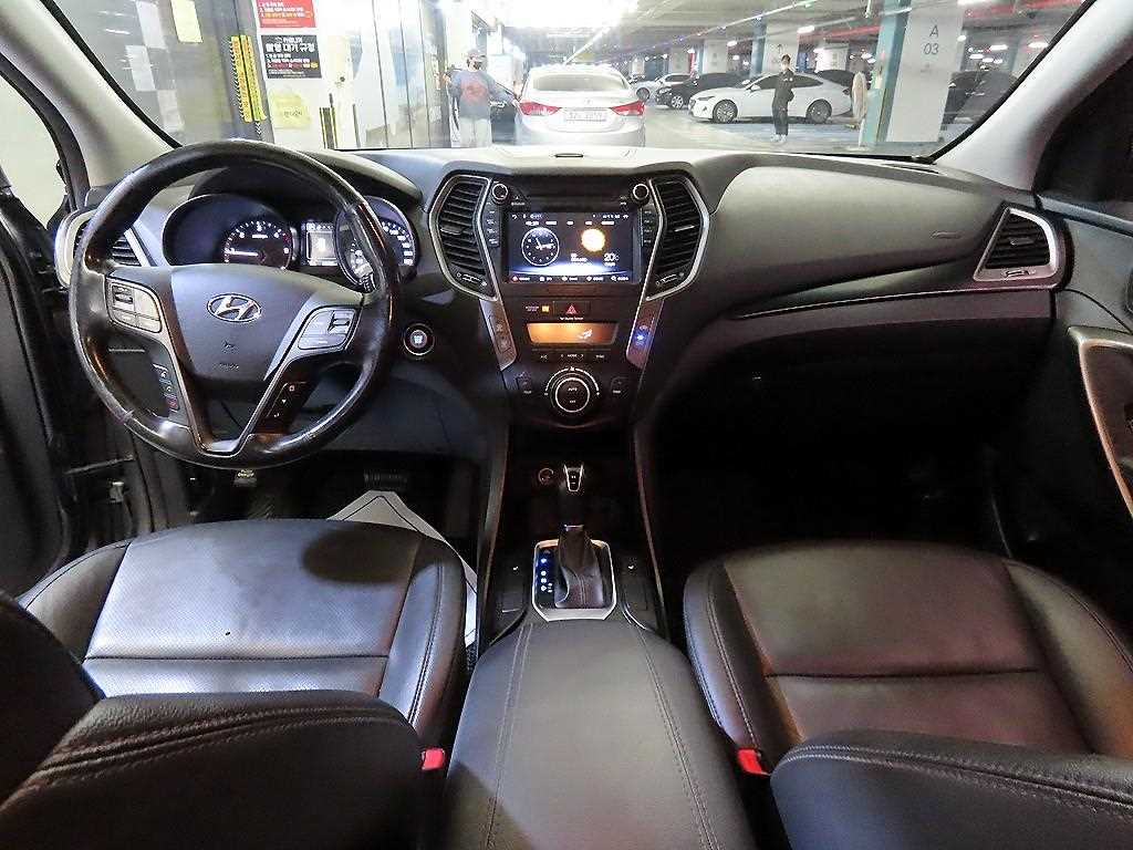 HYUNDAI Santa Fe - Vista 10