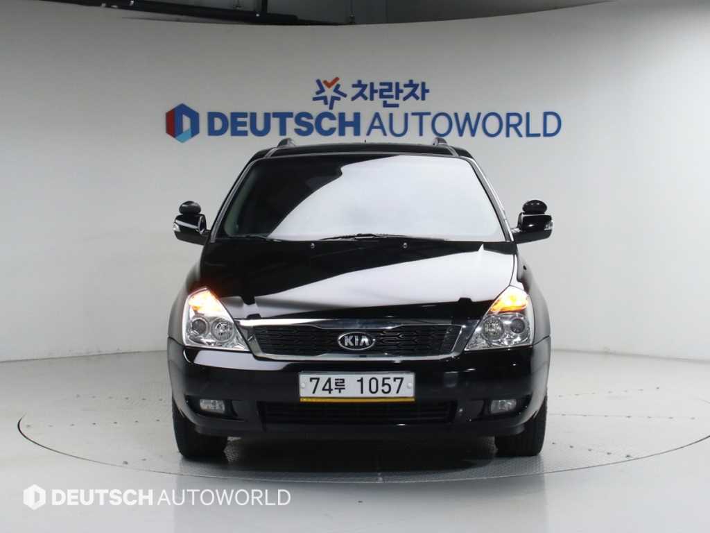KIA Carnival - Vista 3