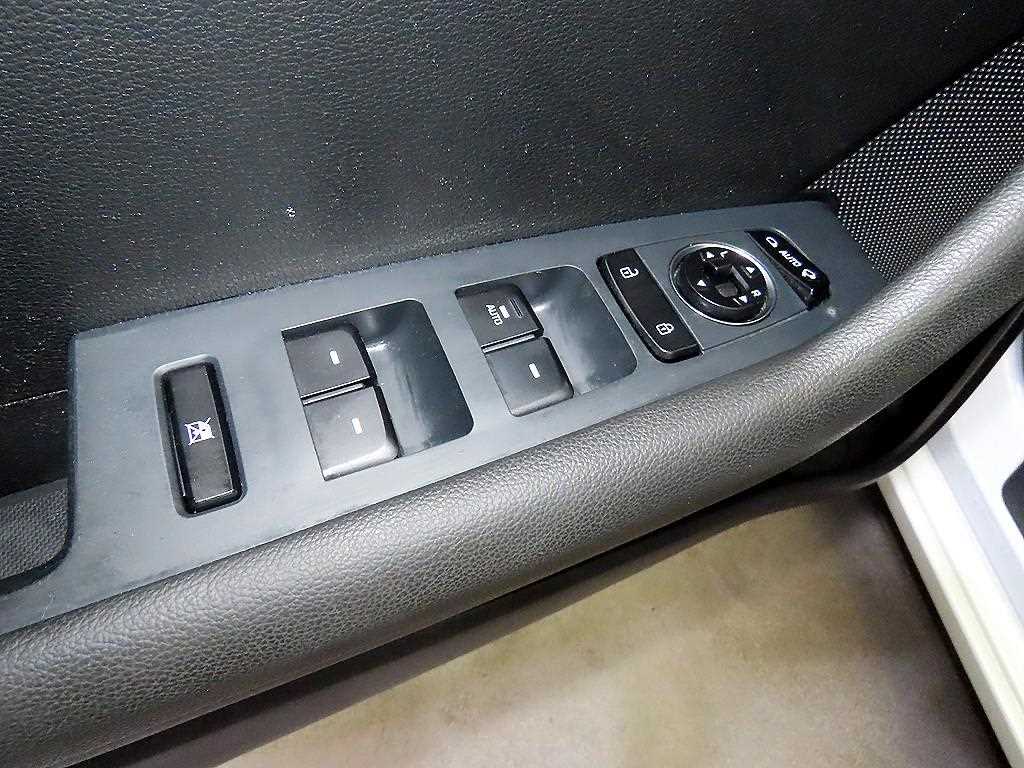 HYUNDAI Sonata 2016 Blanco - Importación desde Corea - HF Imports Iquique - Foto 13