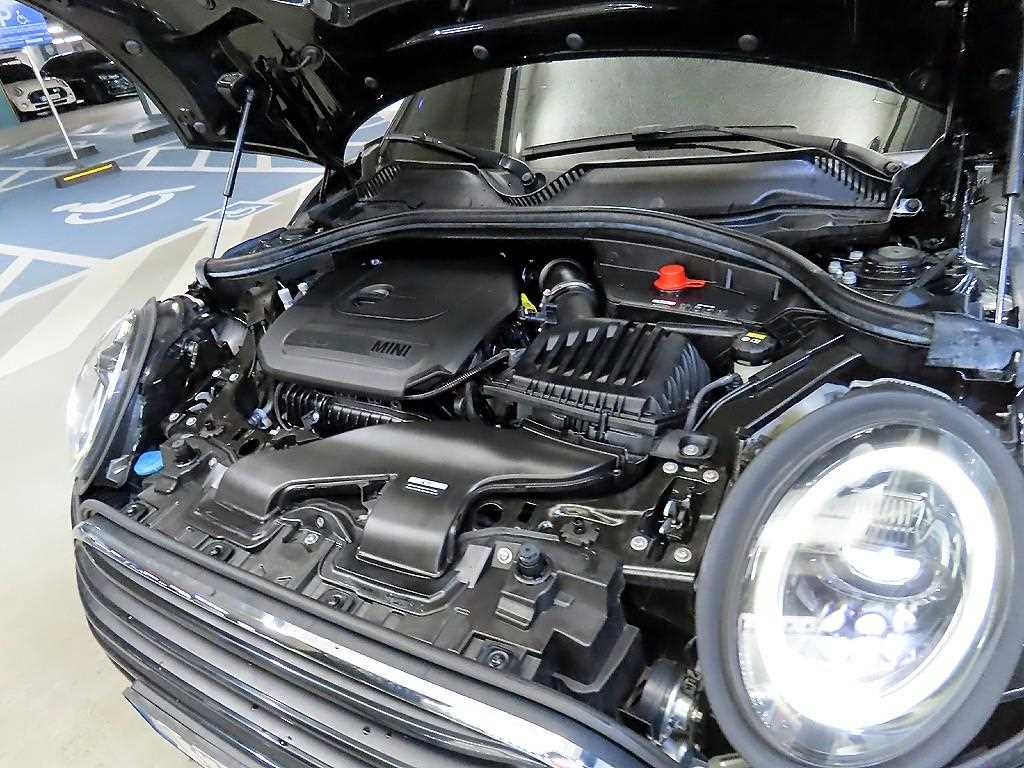 Mini Clubman 2023 Negro - Importación desde Corea - HF Imports Iquique - Foto 19