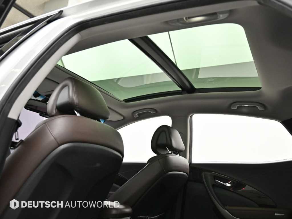 HYUNDAI Grandeur 2016 Blanco - Importación desde Corea - HF Imports Iquique - Foto 18
