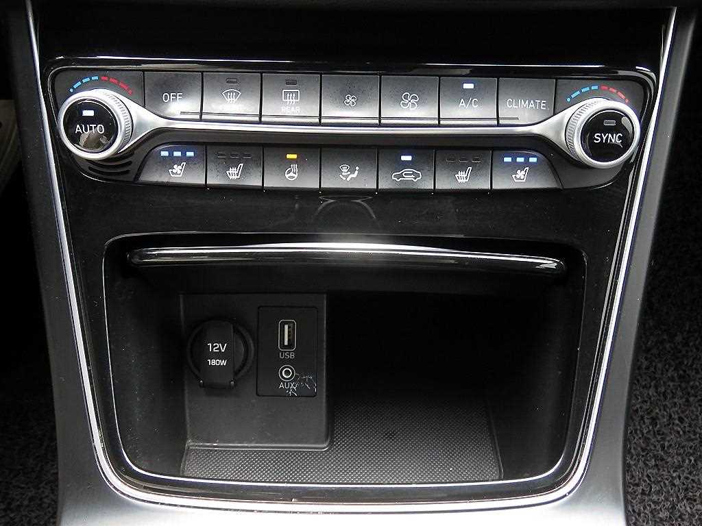 HYUNDAI Grandeur 2018 Rojo - Importación desde Corea - HF Imports Iquique - Foto 14