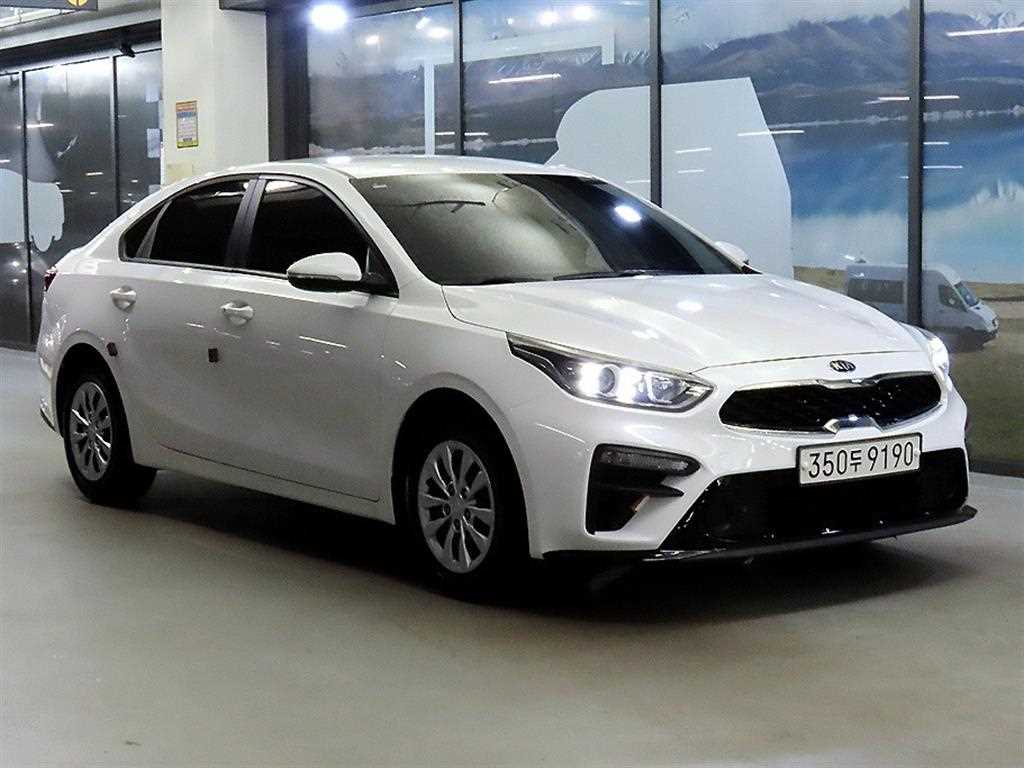 KIA K3 2019 Blanco - Importación desde Corea - HF Imports Iquique - Foto 1