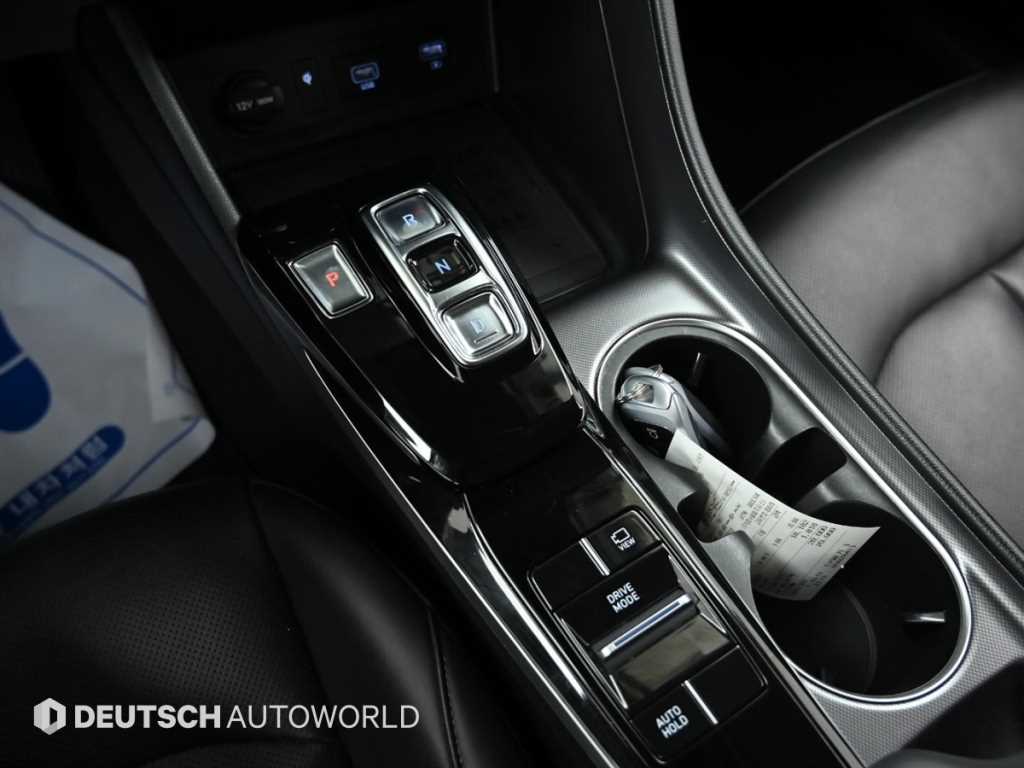 HYUNDAI Sonata - Vista 11