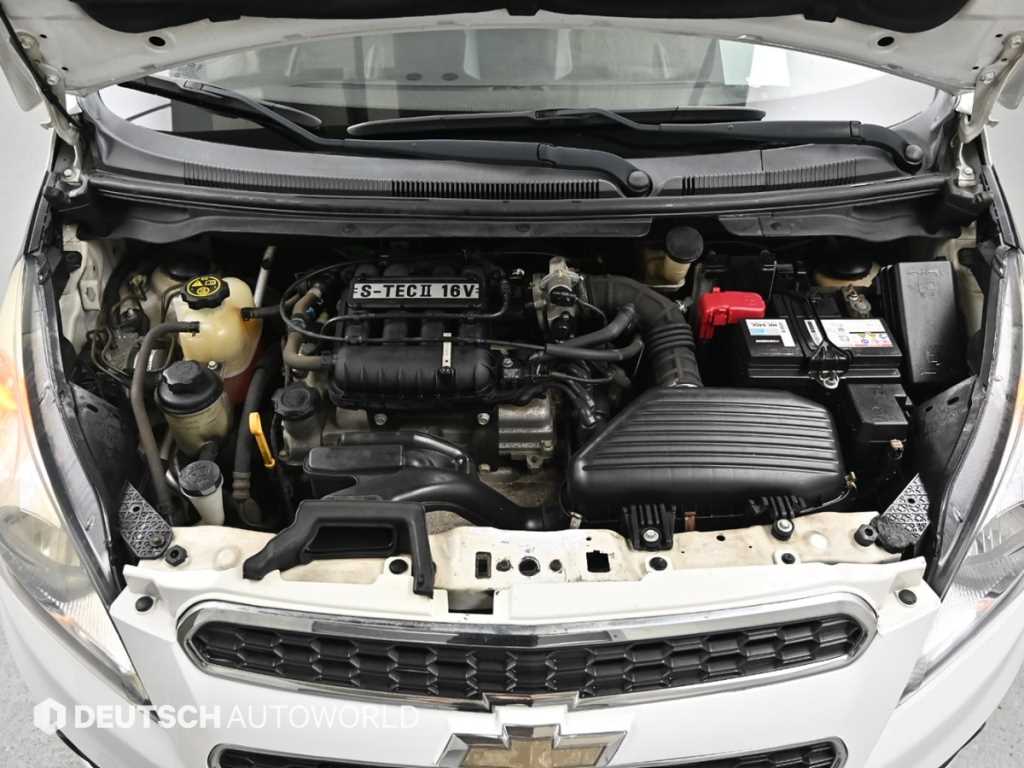 Chevrolet Spark - Vista 6