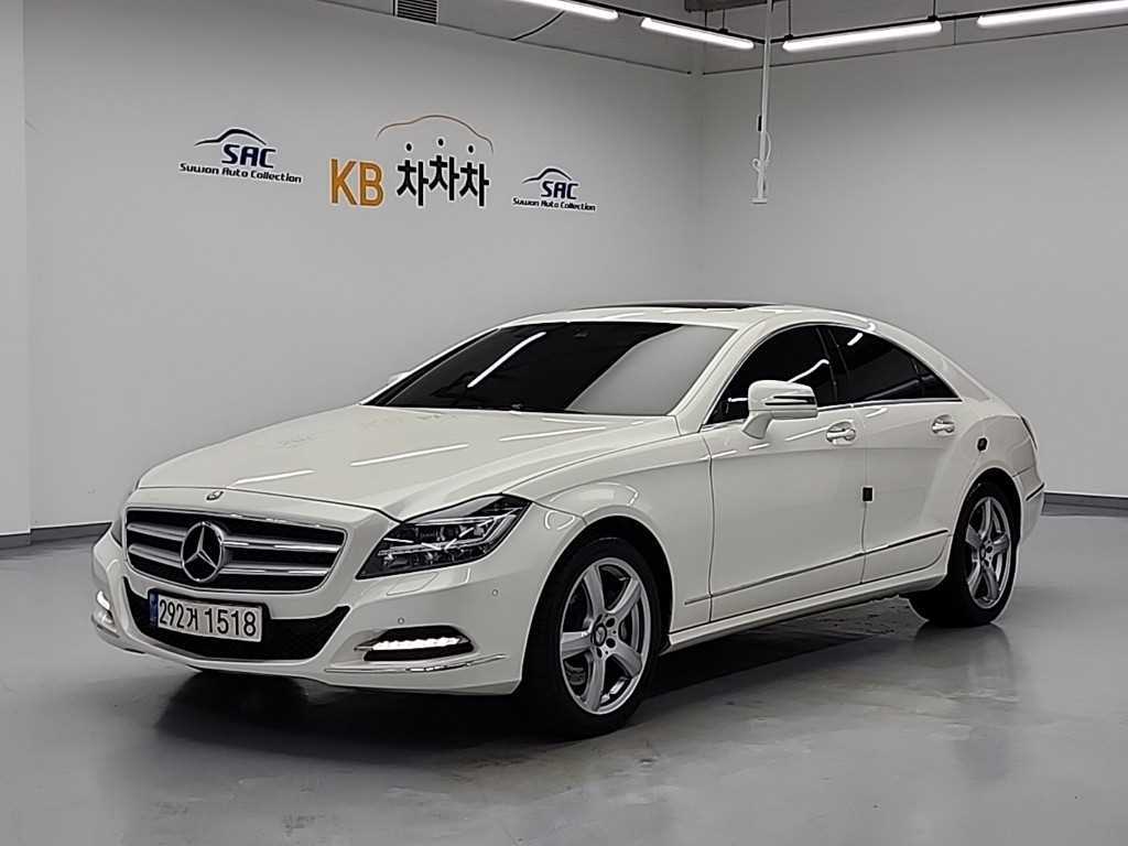 Mercedes Benz CLS Class 2013 Blanco - Importación desde Corea - HF Imports Iquique - Foto 1