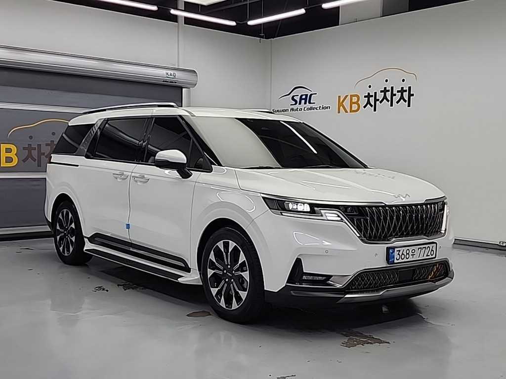 KIA Carnival - Vista 4